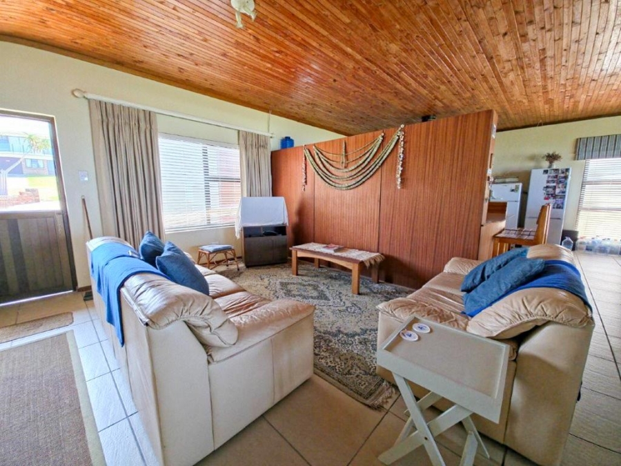 5 Bedroom Property for Sale in Jongensfontein Western Cape